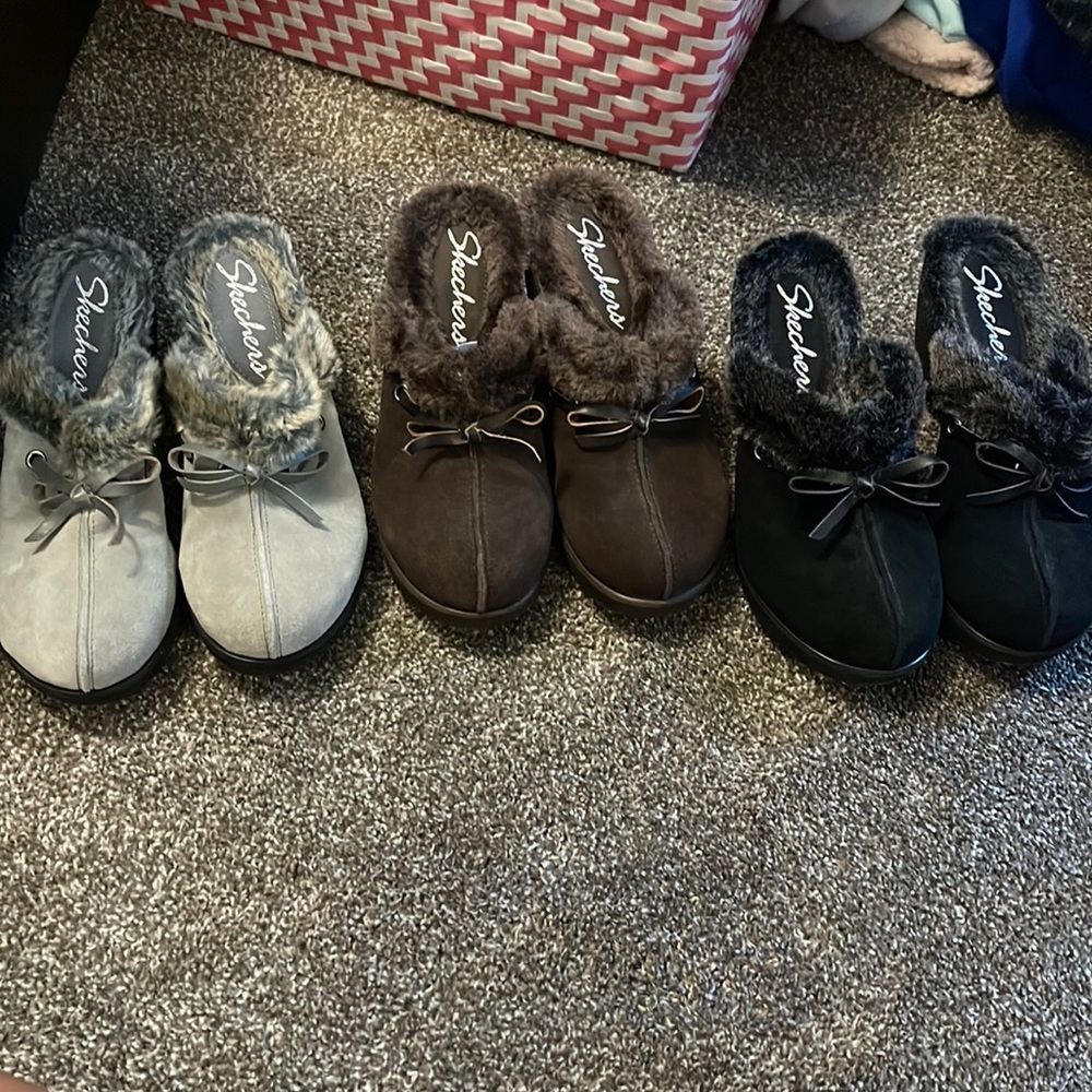 Skechers clogs